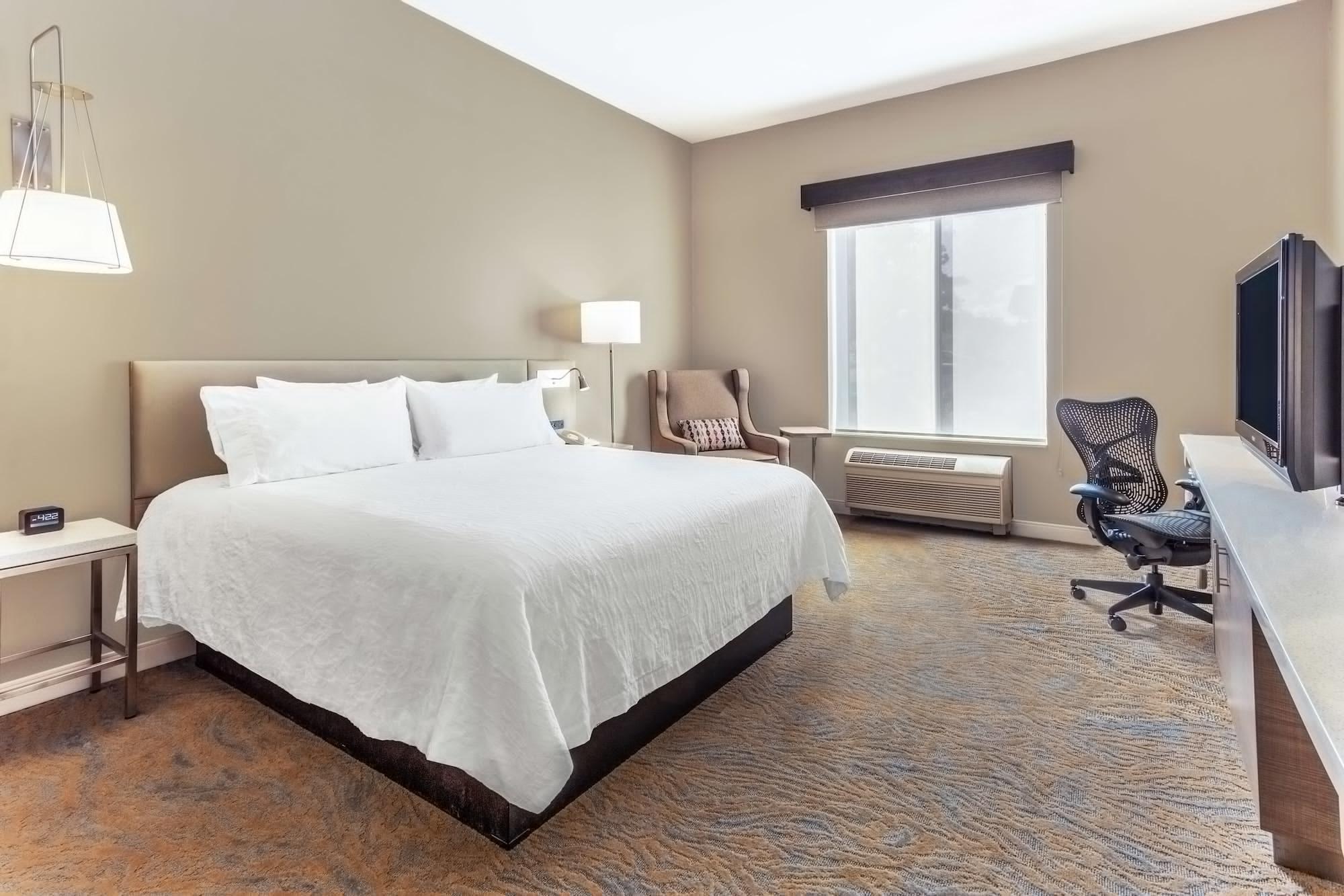 Hilton Garden Inn Saint Charles Extérieur photo