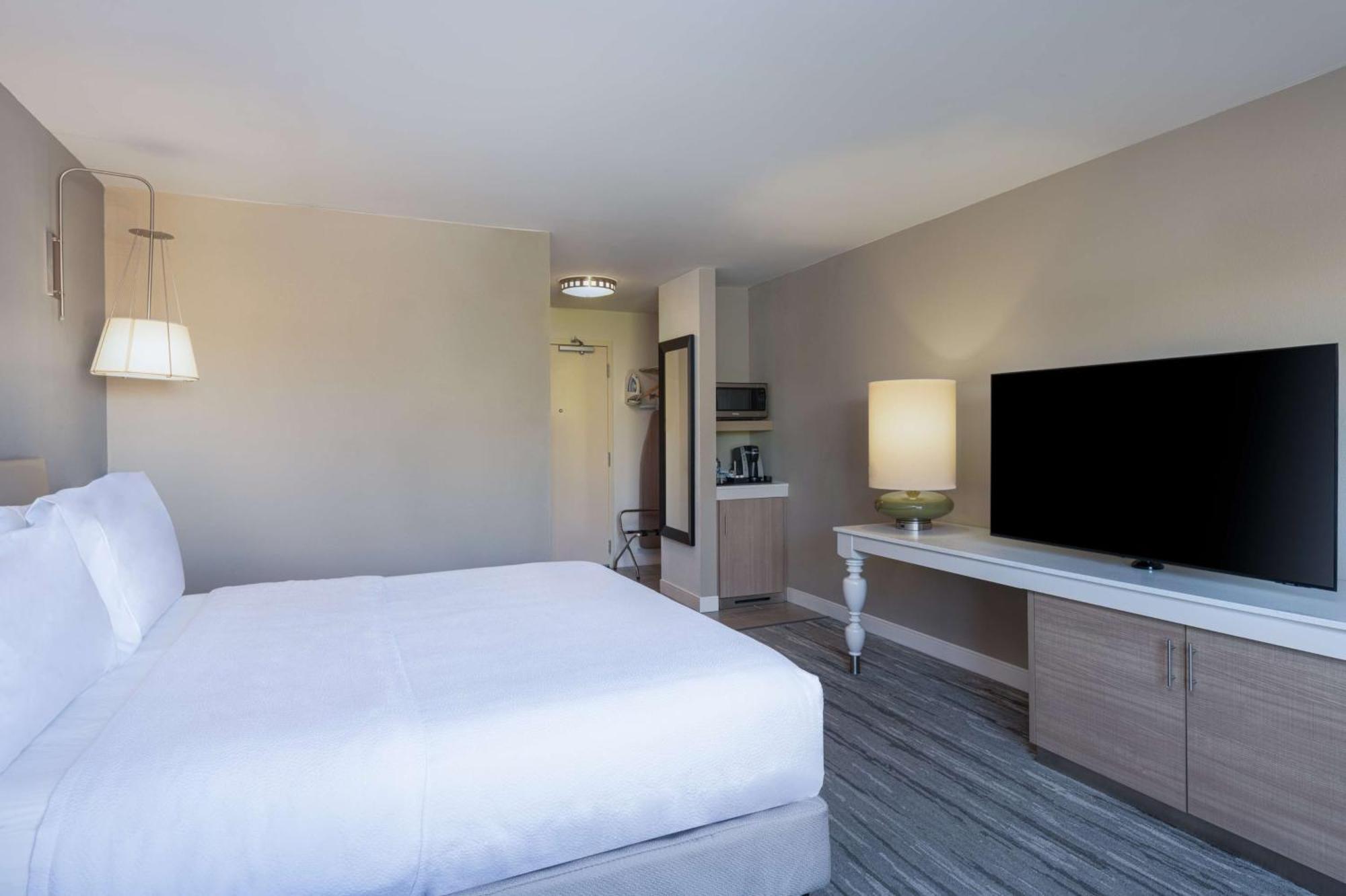 Hilton Garden Inn Saint Charles Extérieur photo