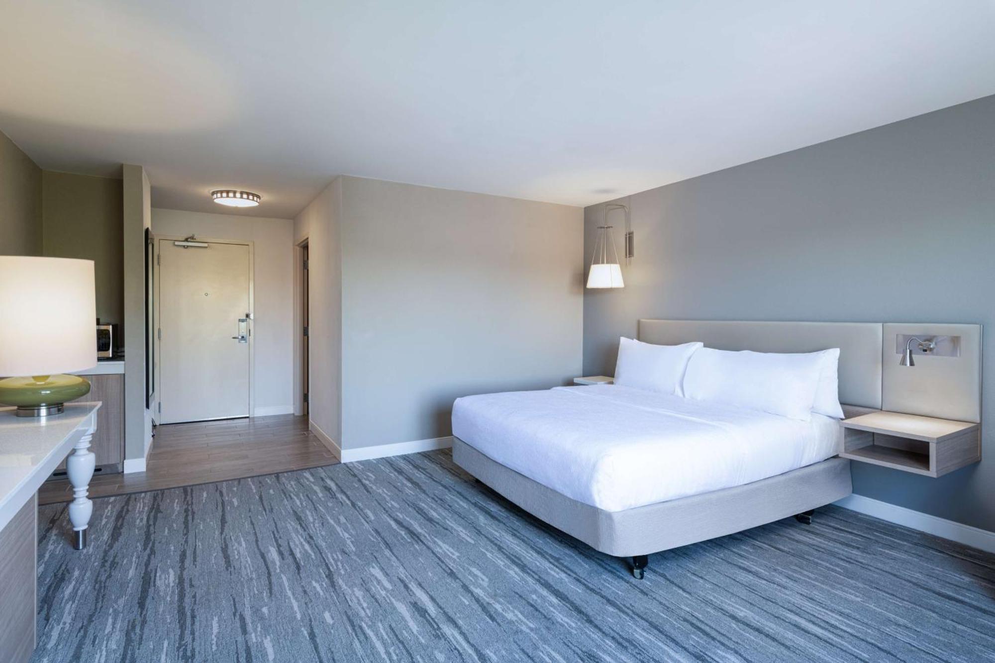 Hilton Garden Inn Saint Charles Extérieur photo