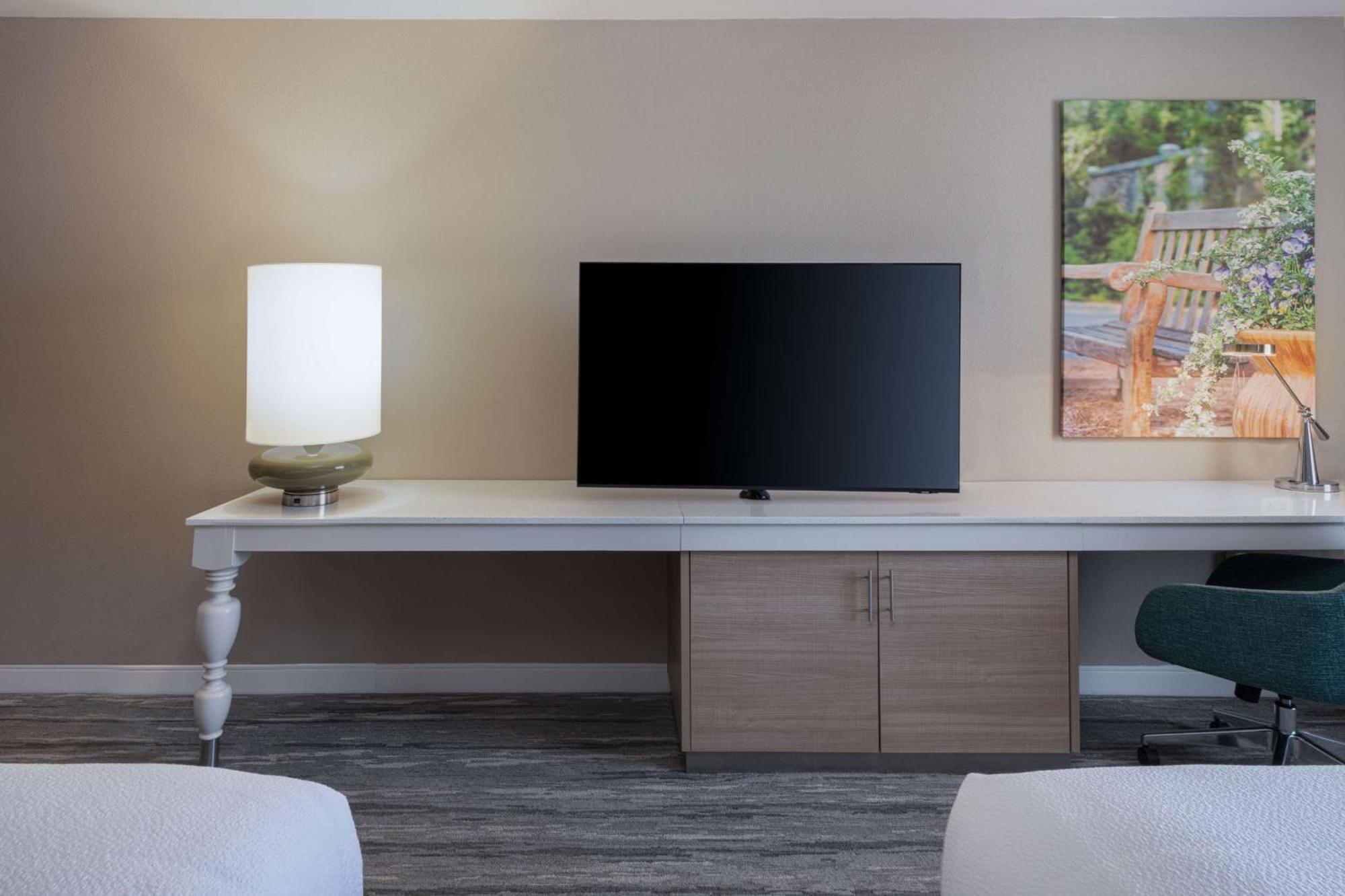 Hilton Garden Inn Saint Charles Extérieur photo