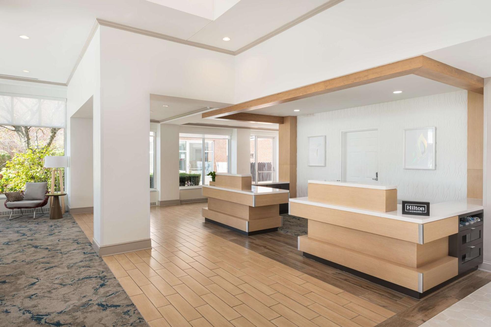 Hilton Garden Inn Saint Charles Extérieur photo