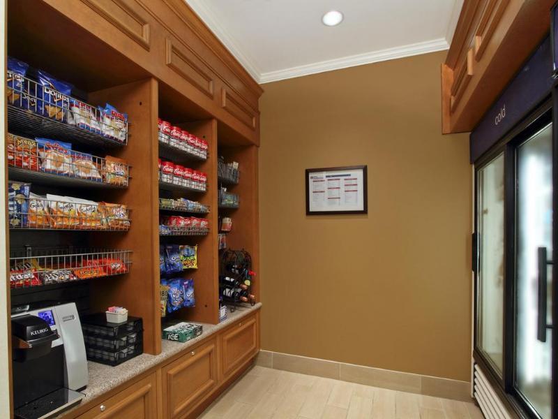 Hilton Garden Inn Saint Charles Extérieur photo